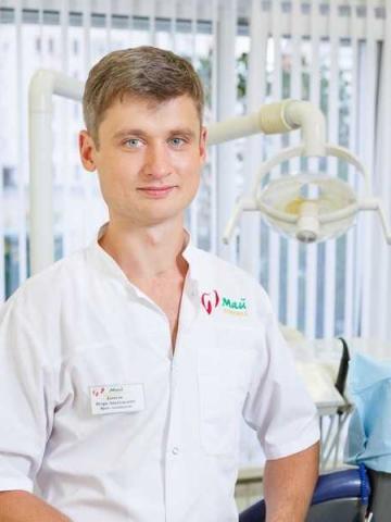 Терапевт Денисов Игорь Анатольевич