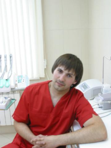 Терапевт Прядильщиков Анатолий Игоревич