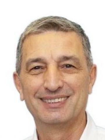 Ортопед Ирзаев Рафаэль Имашулевич Ортопед Ирзаев Рафаэль Имашулевич