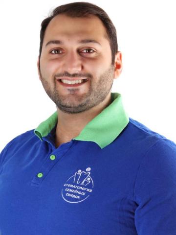 Терапевт Карапетян Артур Каренович