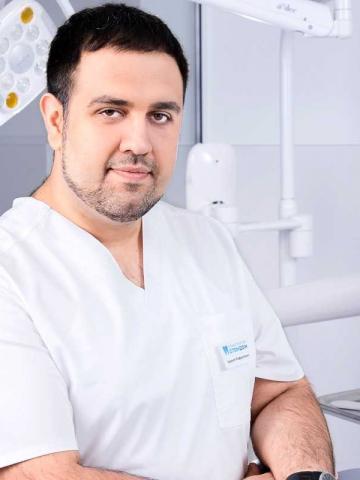 Хирург Хурхуров Баграт Рафаэлович Хирург Хурхуров Баграт Рафаэлович