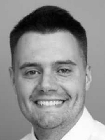 Ортопед Смирнов Артем Сергеевич