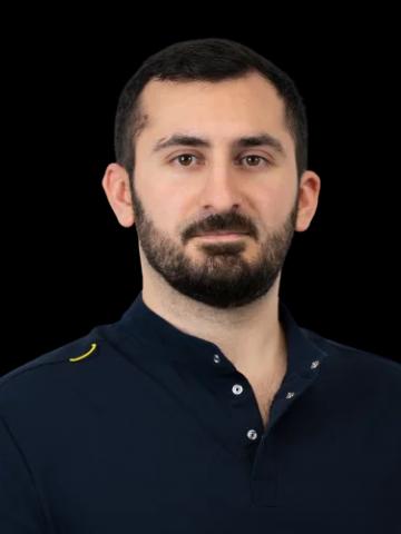 Ортодонт Ахмурзаев Юнус Рамзанович