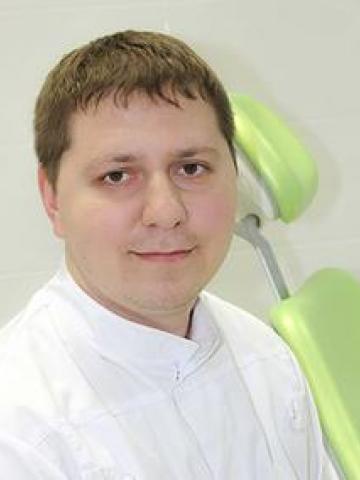 Терапевт Скляров Денис Юрьевич