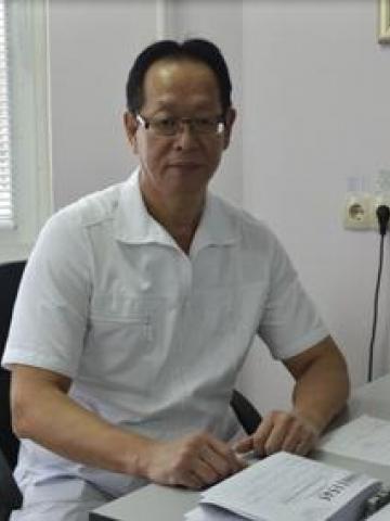 Терапевт Ли Вячеслав Николаевич