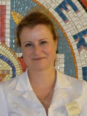 Ортопед Эмирова Элеонора Игоревна