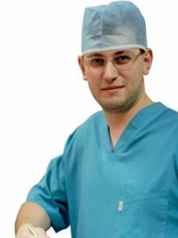 Хирург Дубов Дмитрий Владимирович
