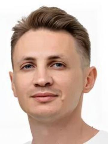 Терапевт Полонин Денис Андреевич