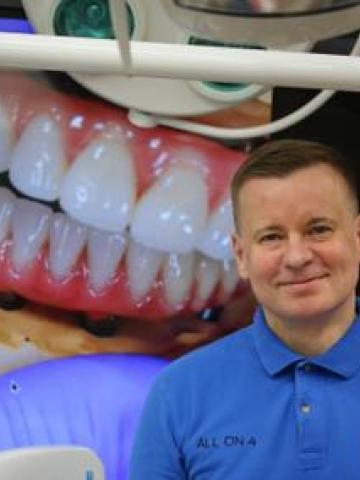 Ортопед Салов Роман Николаевич Ортопед Салов Роман Николаевич