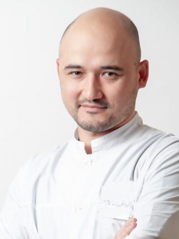 Хирург Ризванов Айрат Мансурович