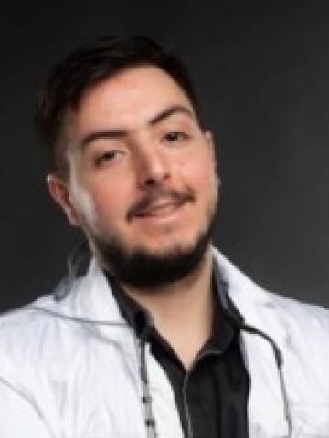 Хирург Убери Гурам Константинович