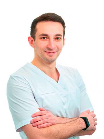 Пародонтолог Изягуев Арнольд Леонидович Пародонтолог Изягуев Арнольд Леонидович