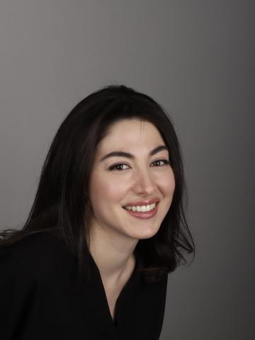 Пародонтолог Газарян Кристина Эдуардовна Пародонтолог Газарян Кристина Эдуардовна