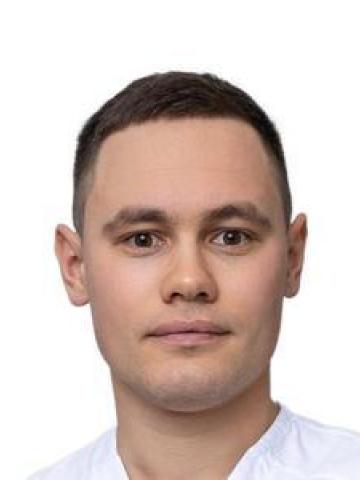 Пародонтолог Муравьев Максим Андреевич Пародонтолог Муравьев Максим Андреевич