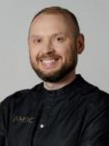 Пародонтолог Прокопенко Евгений Александрович Пародонтолог Прокопенко Евгений Александрович