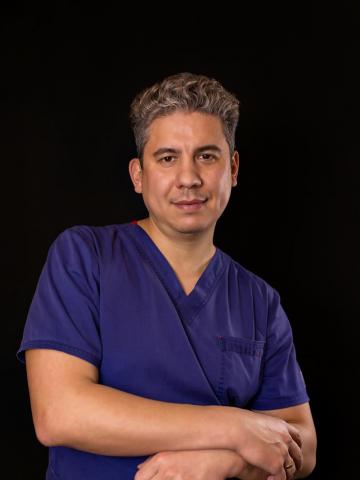 Хирург Слитин Юнес Мохамедович Хирург Слитин Юнес Мохамедович